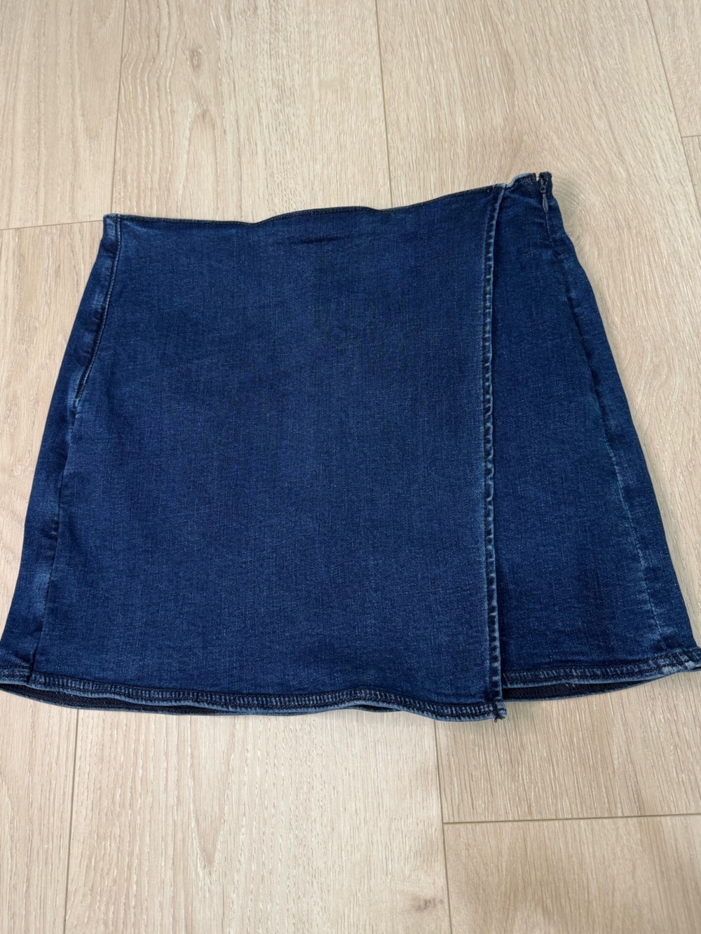 American Eagle Dark Wash Denim Skort Mini Skirt with Built-in Shorts Size 2 Long